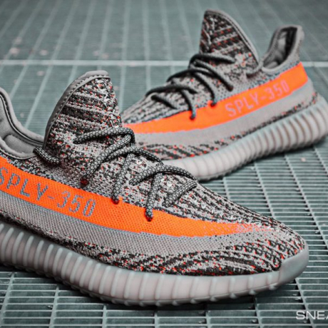 ADIDAS YEEZY BOOST 350 V2 